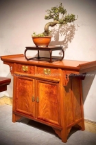 TỦ TRƯNG BÀY GỖ HƯƠNG