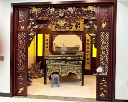 CỬA VÕNG PHÒNG THỜ