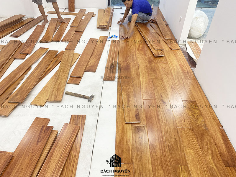 Ấn tượng với sàn gỗ Gõ Đỏ Lào tại chung cư Housinco Premium Nguyễn Xiển
