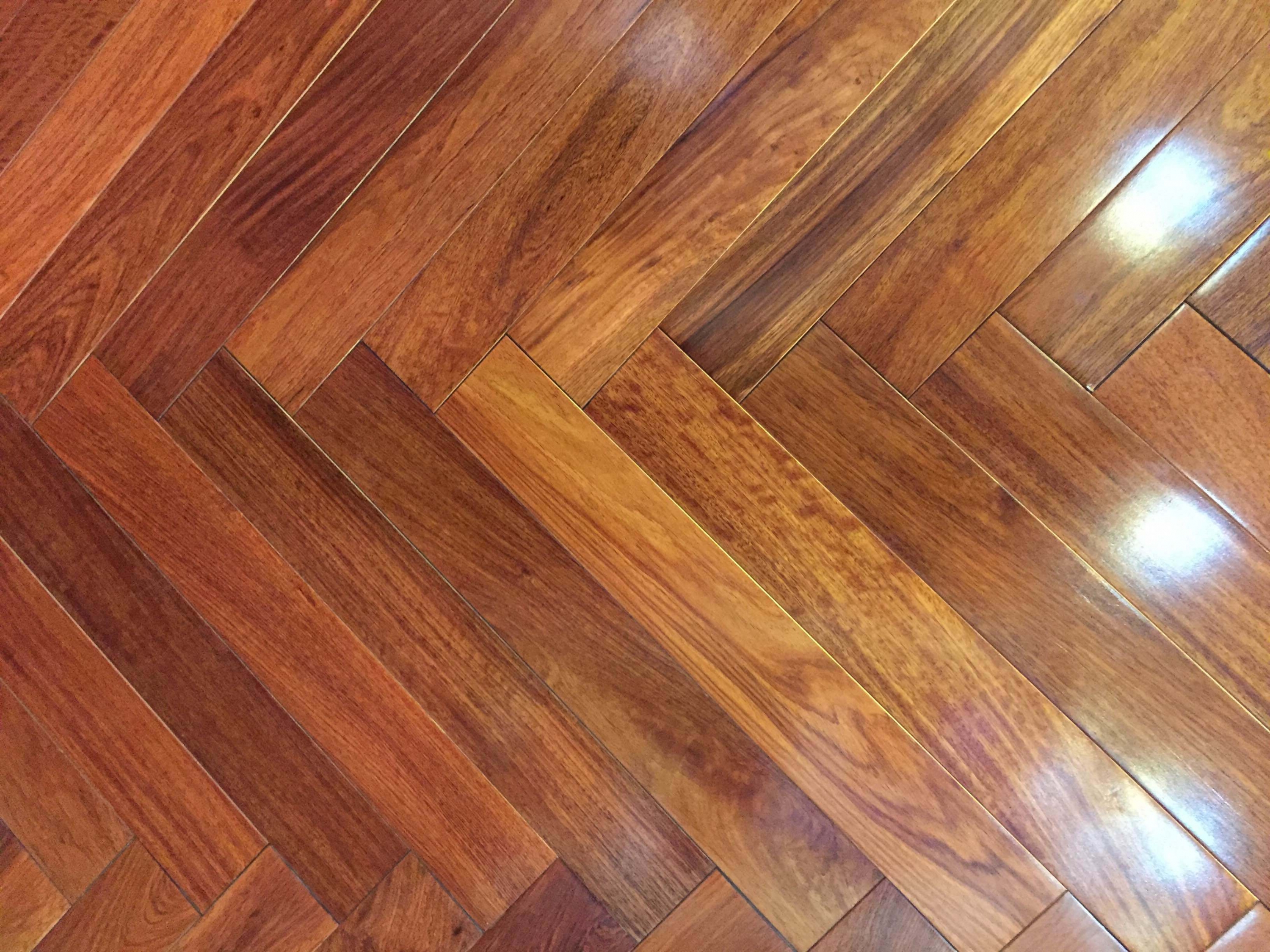 Sàn gỗ Căm Xe Lào - Báo giá sàn gỗ Căm Xe Lào mới nhất