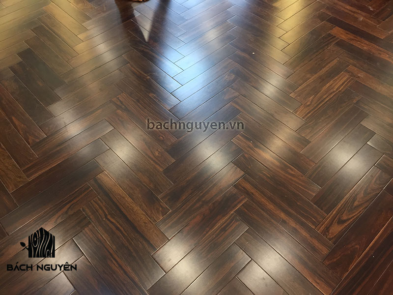 Sàn gỗ tự nhiên Chiu Liu Lào